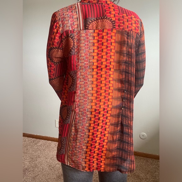 Sans Souci Aztec Long Sleeve Button Down, Medium - Picture 2 of 4